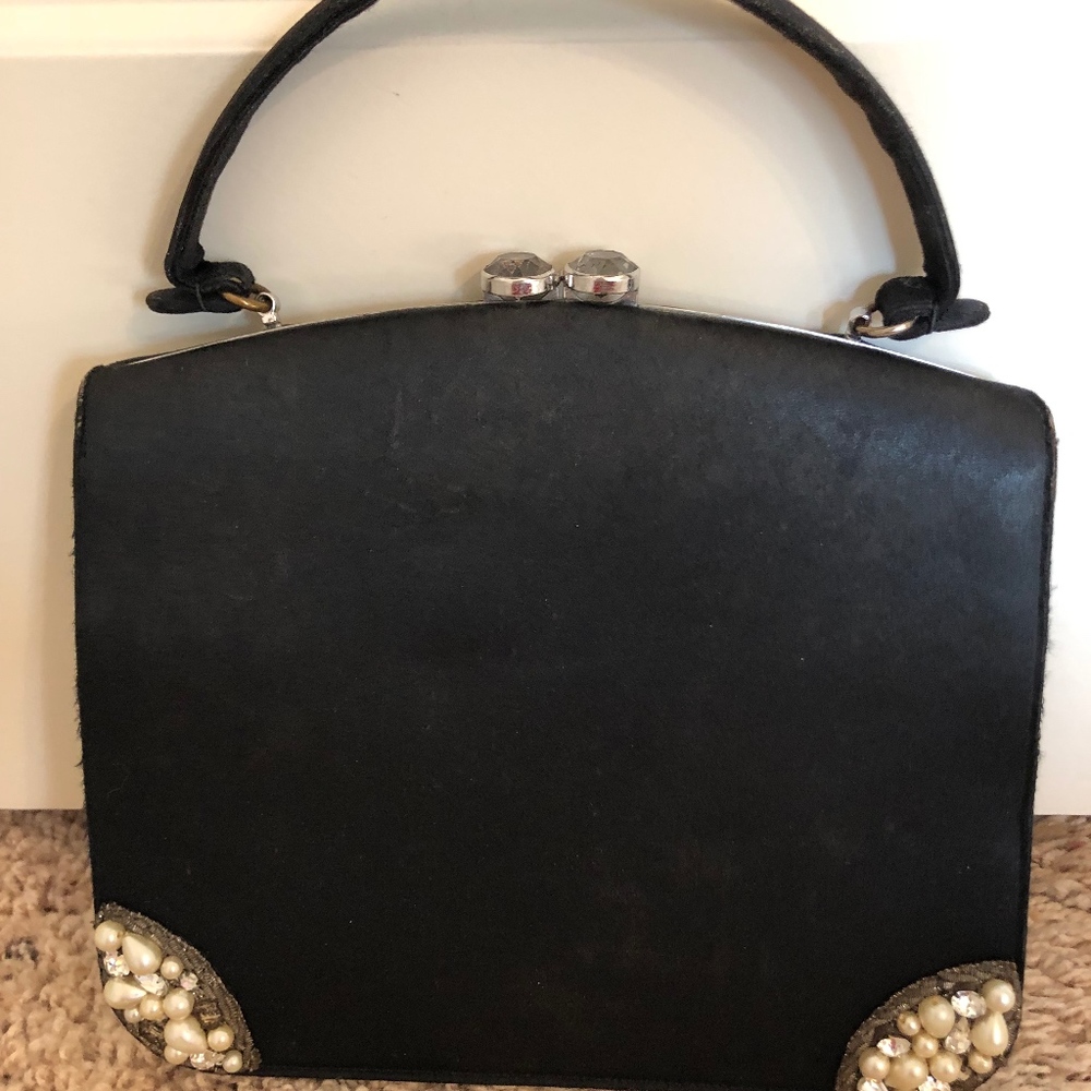 Nettie Rosenstein satin purse w/ pearls & diamonds